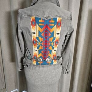 Liverpool Gray Jean Jacket with Vibrant Pattern Pendelton Wool
